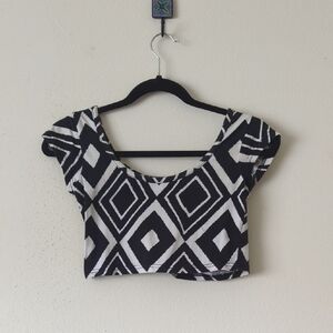 Black and White Geometric Women's Top
